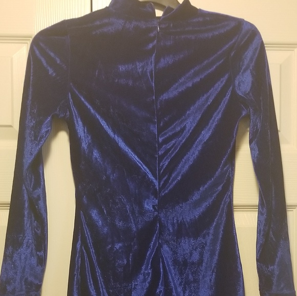 Royal Blue Light Velvet dress - Picture 4 of 6